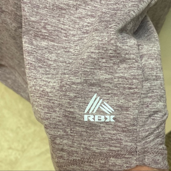 RBX purple Performance active top - Picture 2 of 5